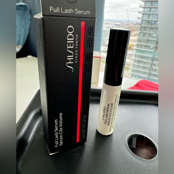 Shiseido Bundle (Wrinkle Cream, Makeup Remover , Mini Lipstick &Full Lash Serum) - Picture 4 of 7